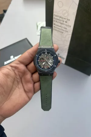 Hublot Watch For Men (SW1543)