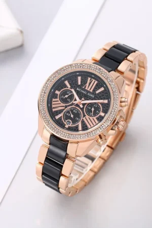Premium Michael Kors Watch For Women (SG8625)
