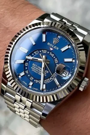Rolex Sky Dweller Watch For Men (SFS35)