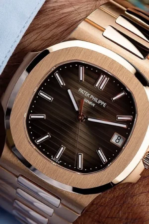 Stylish Patek Phillipe Watch For Men (IC157)