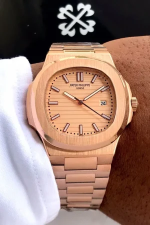 Stylish Patek Phillipe Watch For Men (IC159)