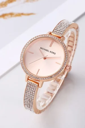 Trendy Michael kors Watch For Women (DW066)