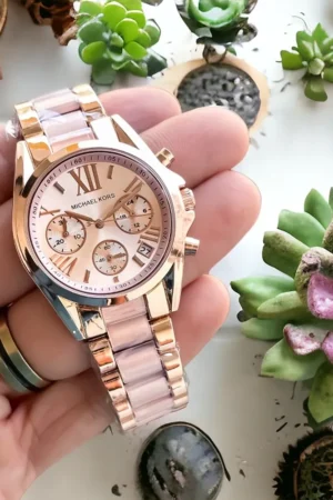 Trendy Michael kors Watch For Women (DW076)