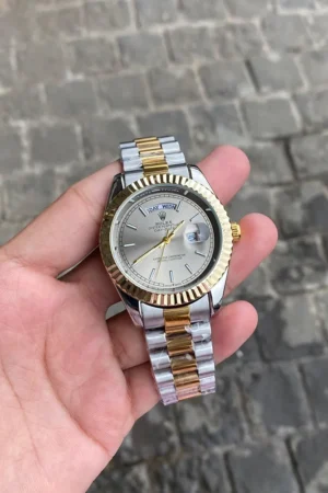 Trendy Rolex Watch For Men (SG-8437)